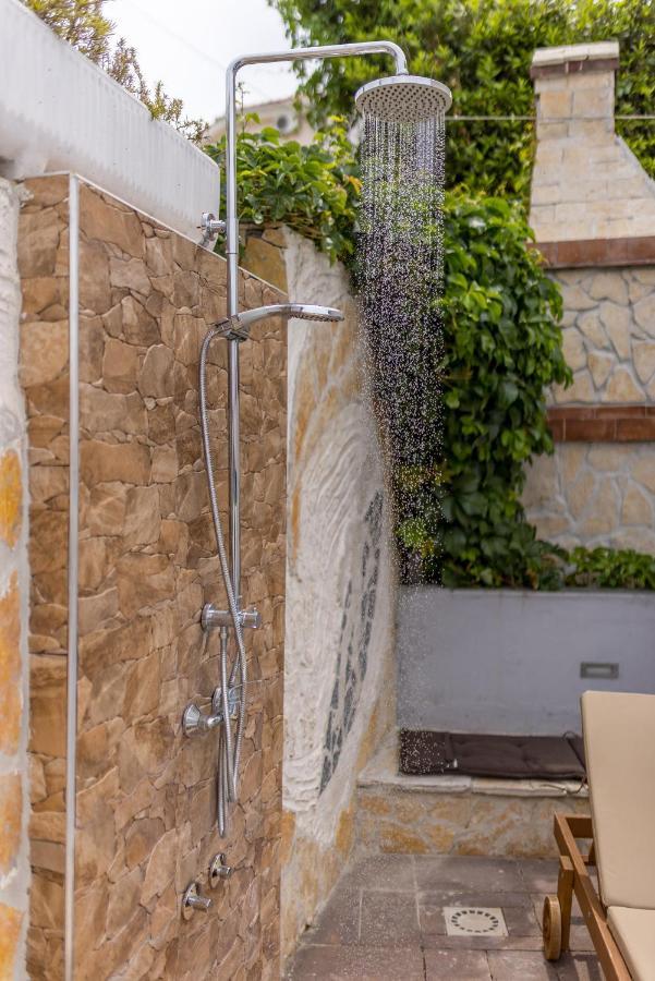 Villa Costa Blu With Pool By The Sea Trogir Exterior photo
